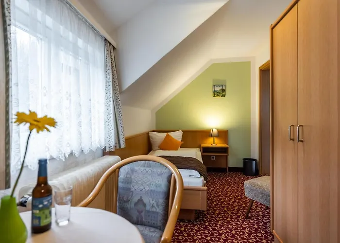 & Cafe Abendroete 3*