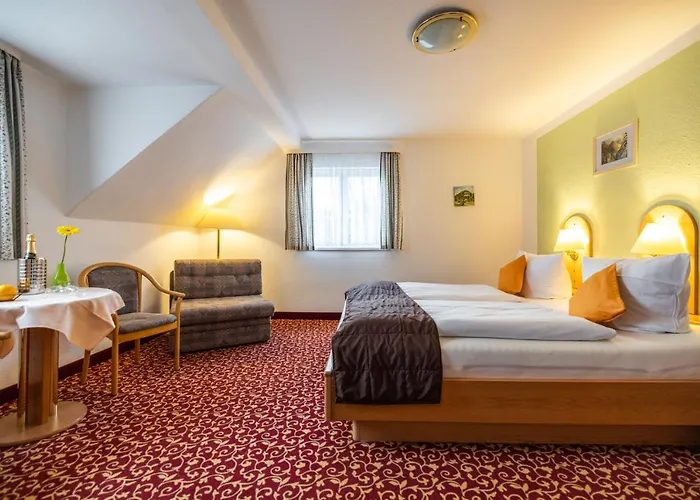 & Cafe Abendroete بيت ضيافة كورورت أوبين